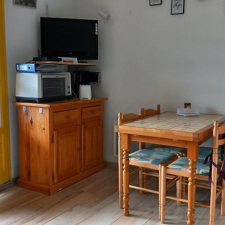 Joli Studio Avec Balcon Donnant Sur La Montagne サント・マリー・ド・カンパン エクステリア 写真